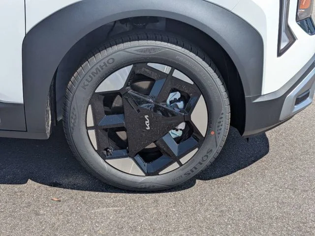 New 2027 Snow White Pearl Kia EX image 11