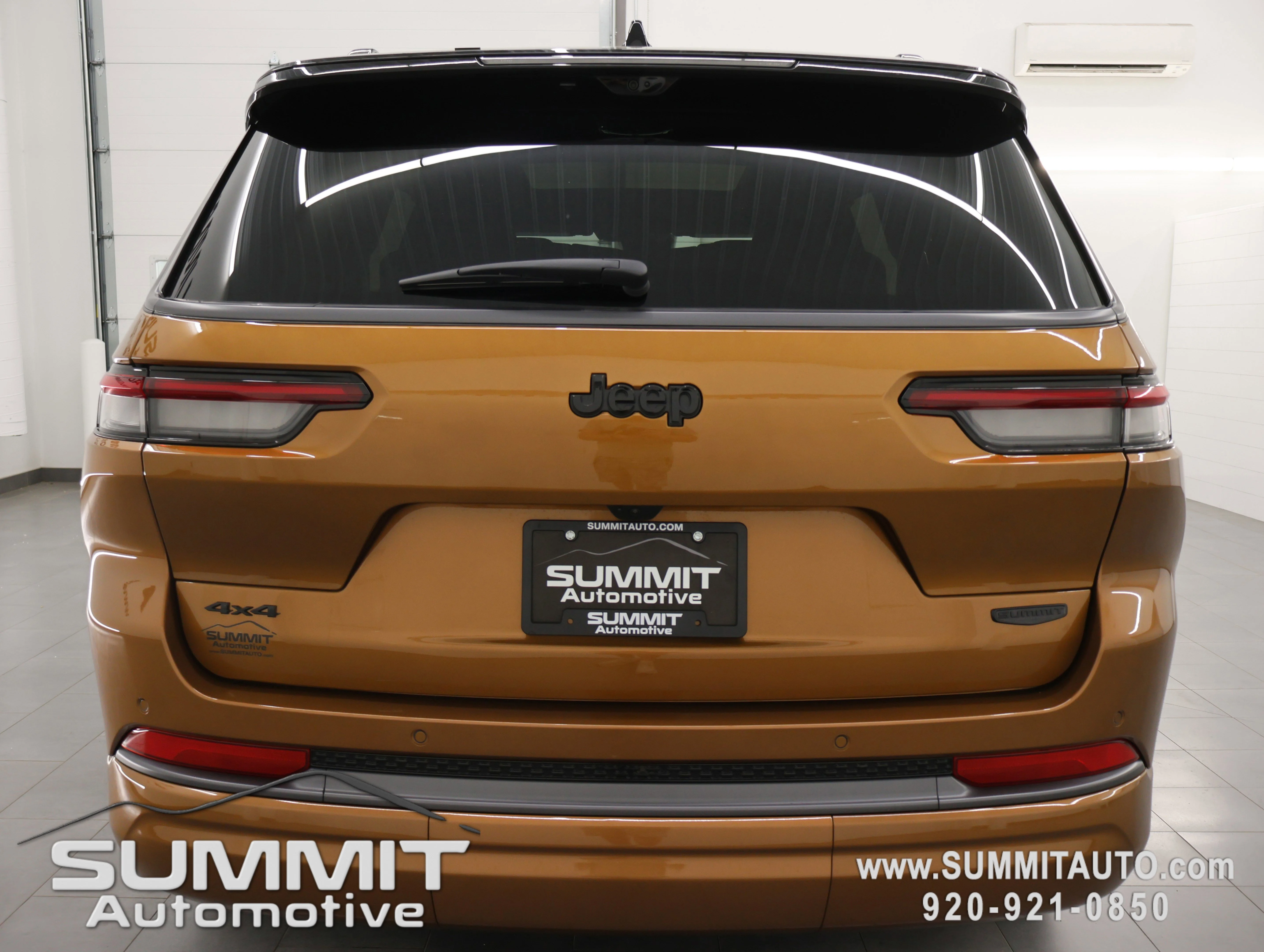 New 2026 Copper Shino Metallic Clear-Coat Exterior Paint Jeep Summit image 31