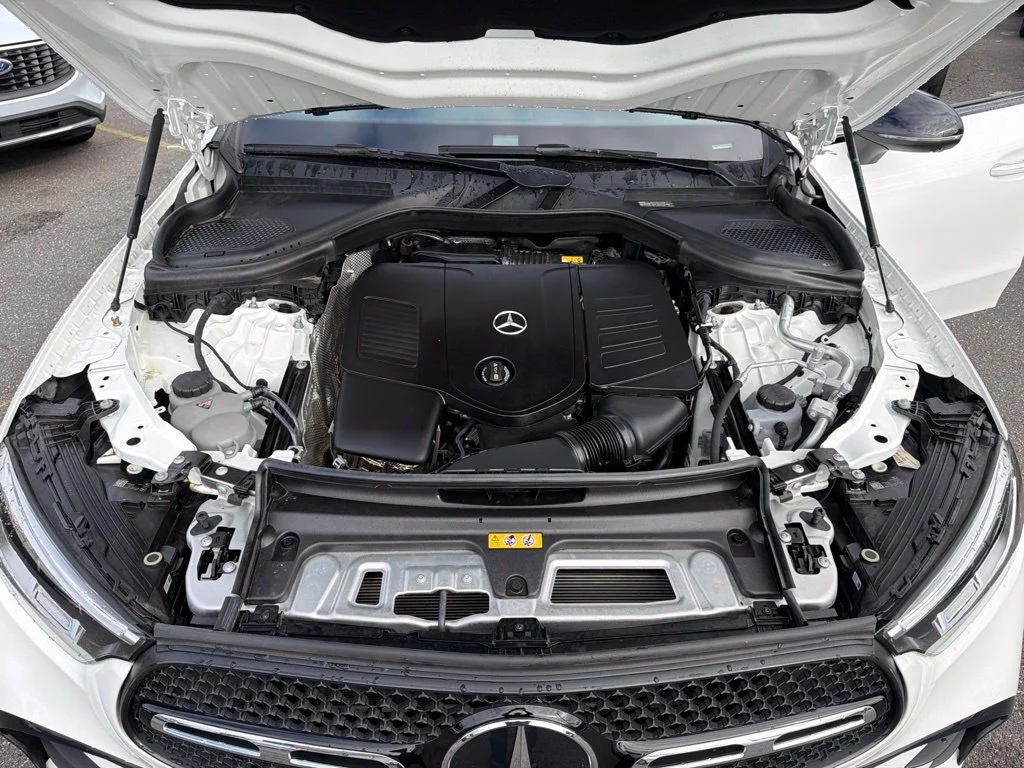 Used 2024 White Mercedes-Benz GLC 300 Coupe image 15