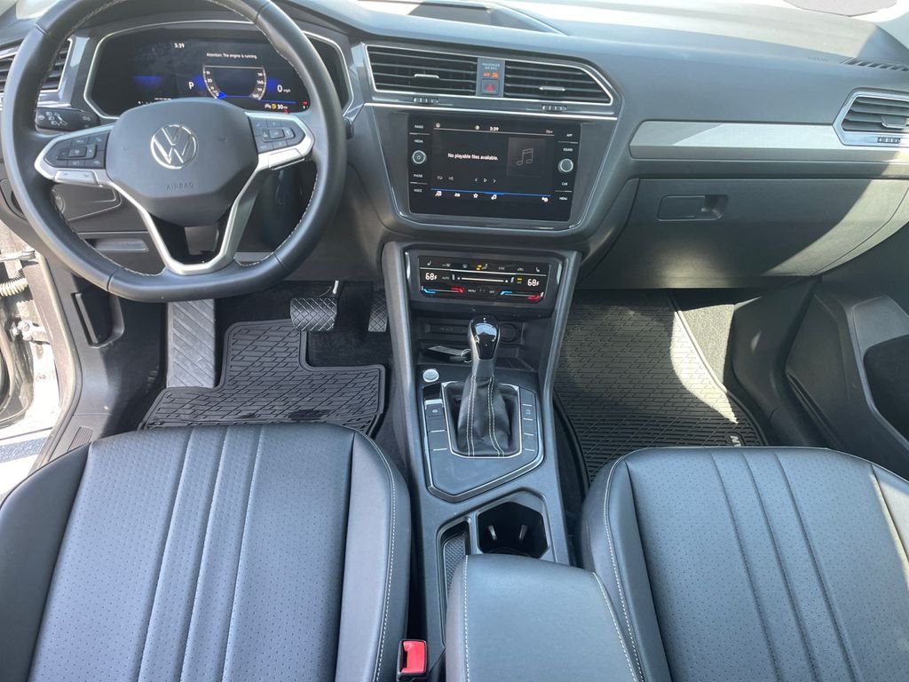 Certified Used 2023 Platinum Gray Metallic Volkswagen 2.0T SE image 10