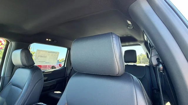 New 2026 Oxford White Ford Lariat® image 25
