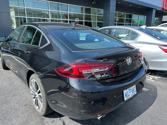 Used 2018 Black Buick Essence image 6