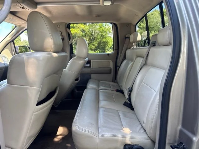 Used 2004 Beige Ford XLT image 13