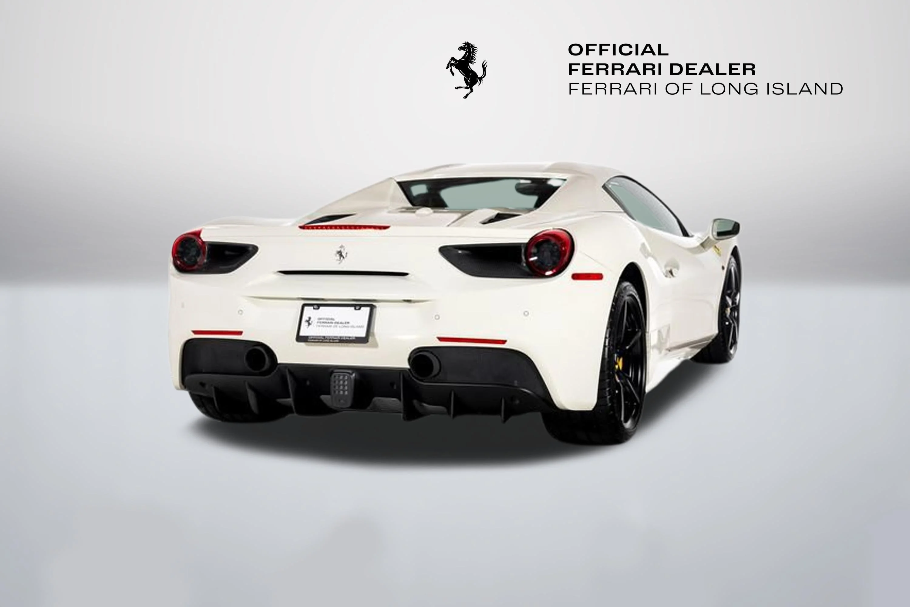 Certified Used 2018 Bianco Avus Ferrari  image 12