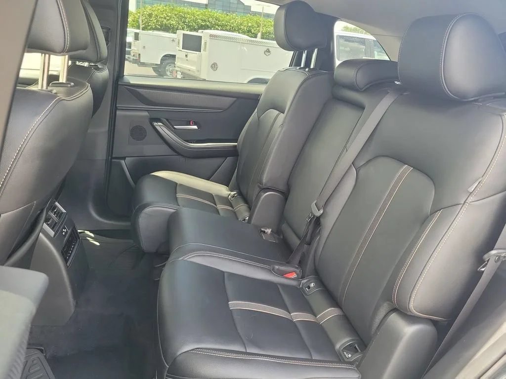 Used 2024 Black Mazda 3.3 Turbo Select image 24
