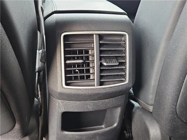 Used 2023 Sapphire Blue KIA X-Line All-Wheel Drive image 15