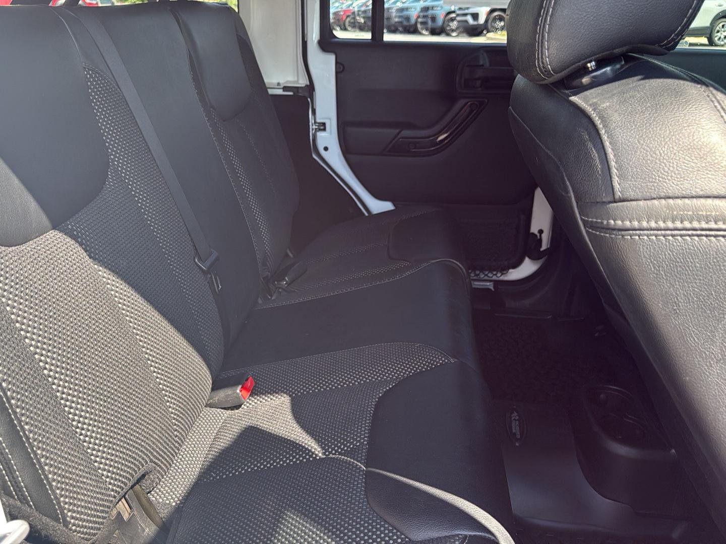 Used 2016 Bright White Clearcoat Jeep Backcountry image 29