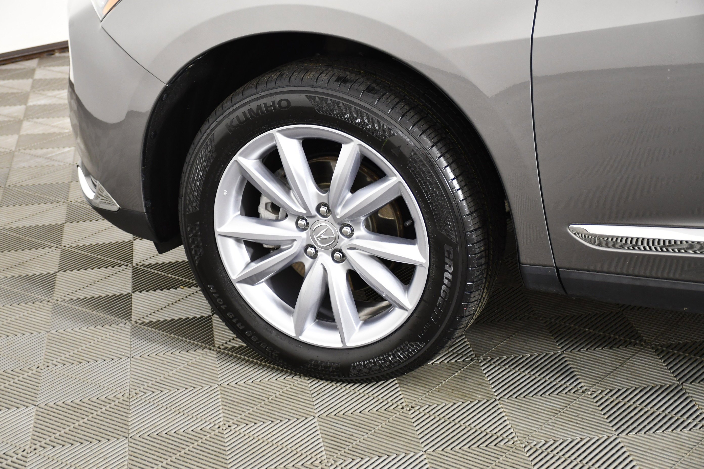 Certified Used 2023 Liquid Carbon Metallic Acura Base image 108