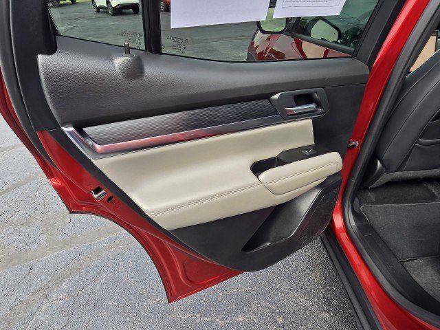 Used 2025 Volcanic Red Tintcoat GMC Elevation image 20