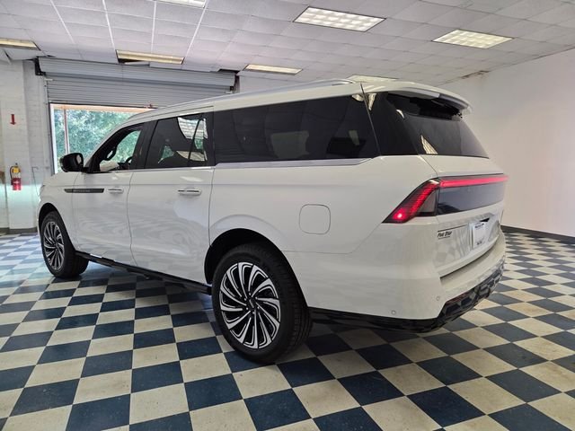 Used 2025 White Lincoln Black Label image 5