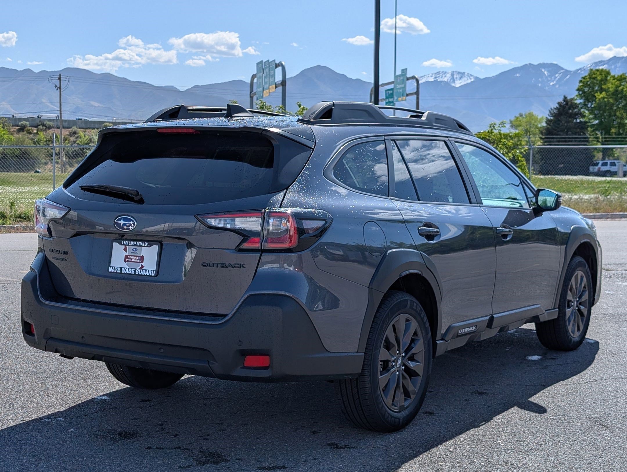 Certified Used 2025 Magnetite Gray Metallic Subaru Onyx Edition image 3