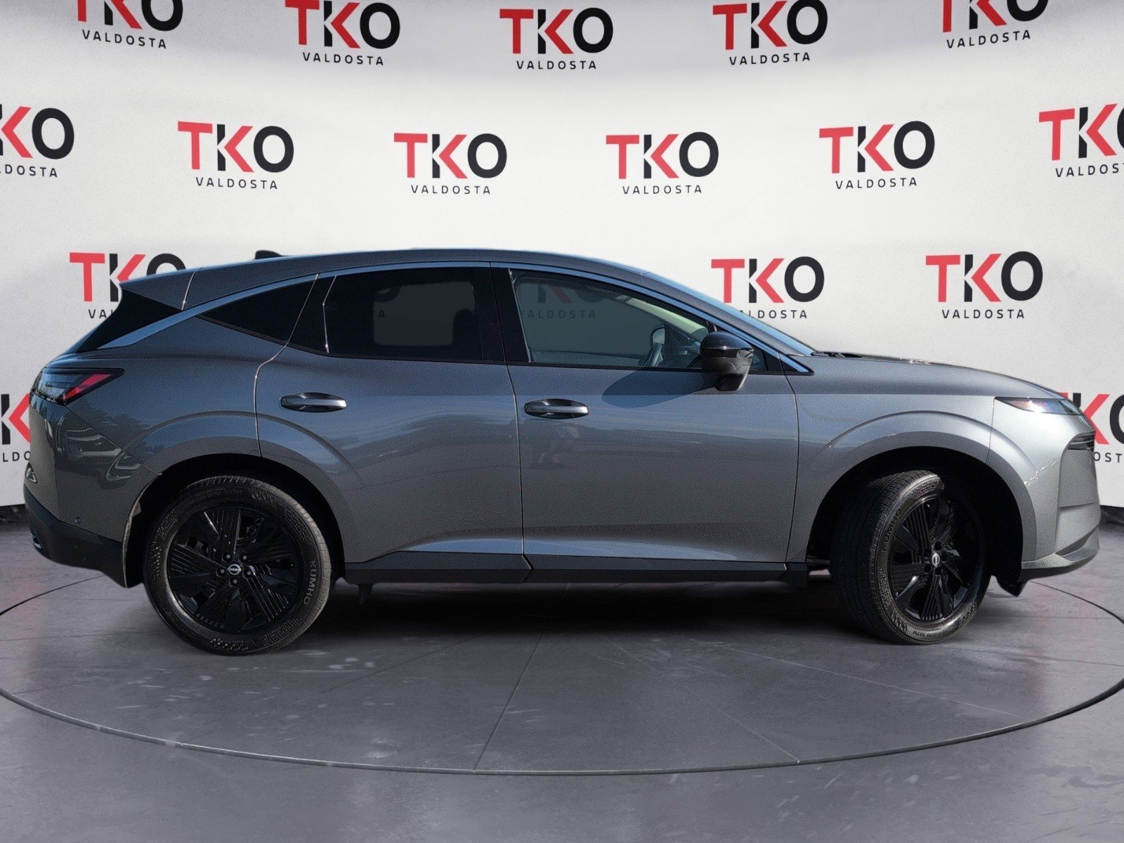 Used 2025 Gun Metallic Nissan SV image 3