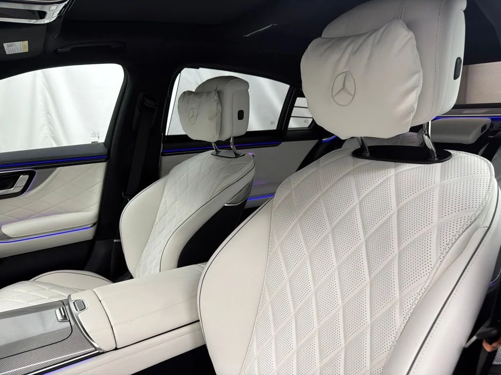 New 2027 Black Mercedes-Benz S 580 image 13