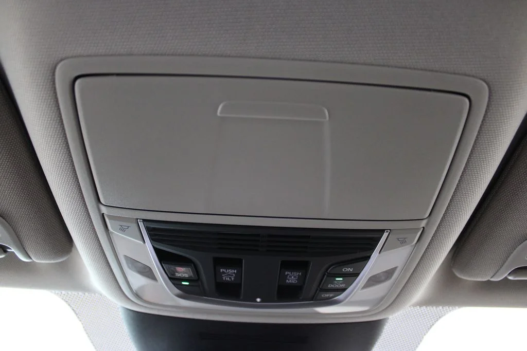 New 2026 Platinum White Pearl Acura Technology Package image 34