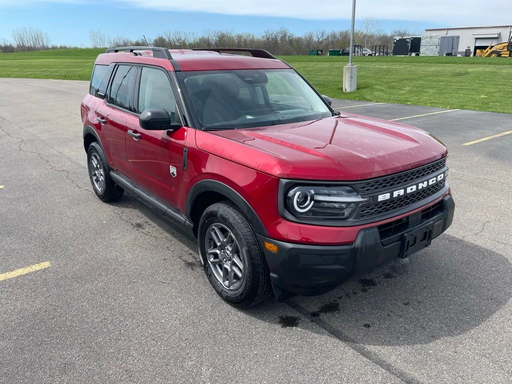 Used 2025 Red Ford Big Bend image 3