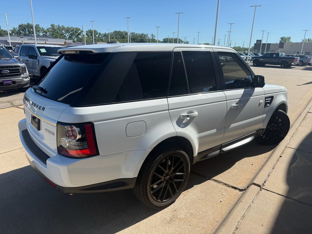 Used 2013 Fuji White Land Rover HSE LUX image 6