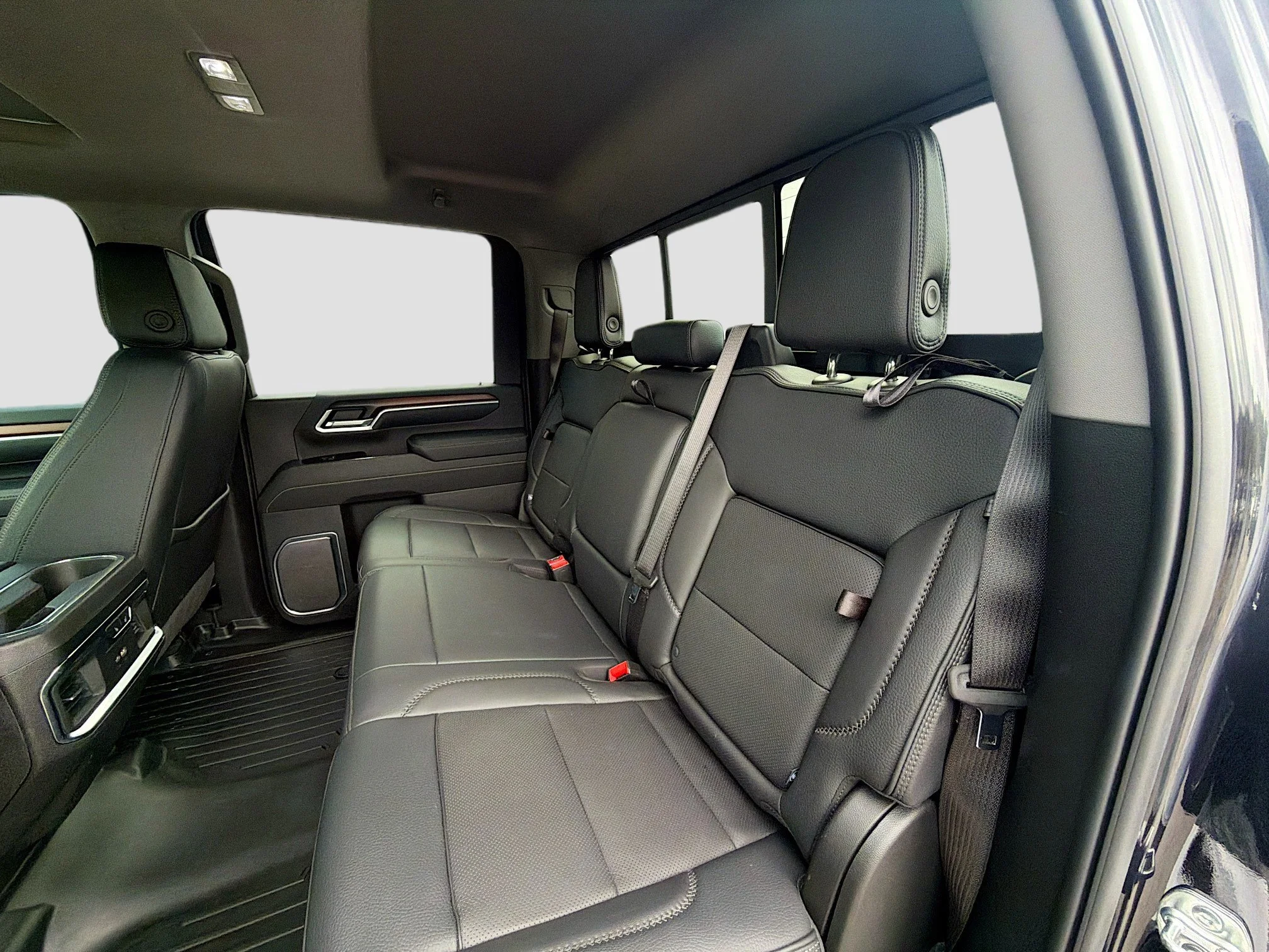 Used 2025 Titanium Rush Metallic GMC Denali image 18