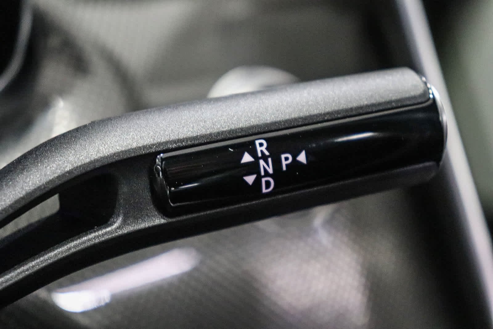 New 2026 MANUFAKTUR exclusive graphite grey magno Mercedes-Benz C 300 image 22