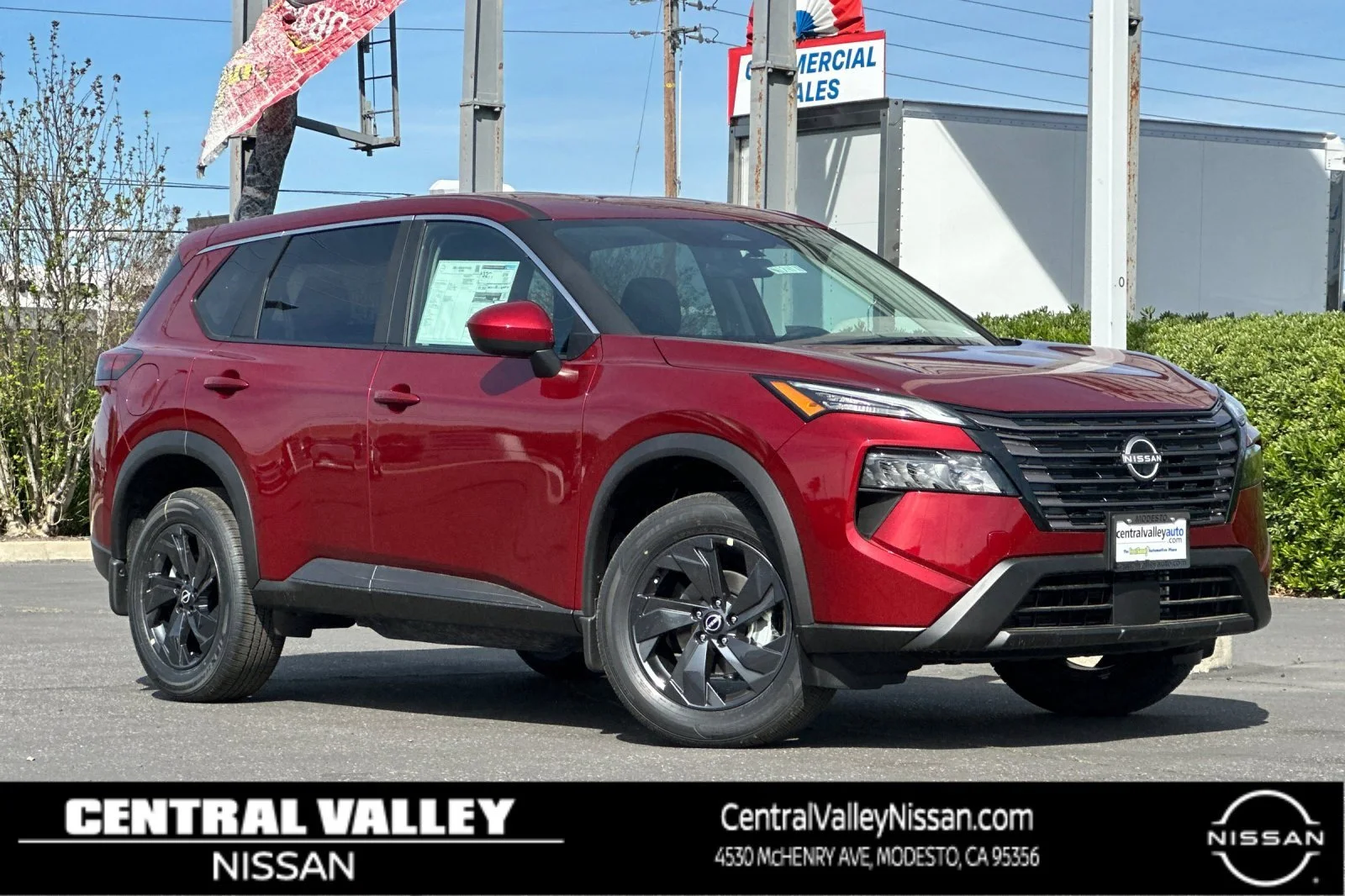 2026 Nissan Rogue SV FWD's photo