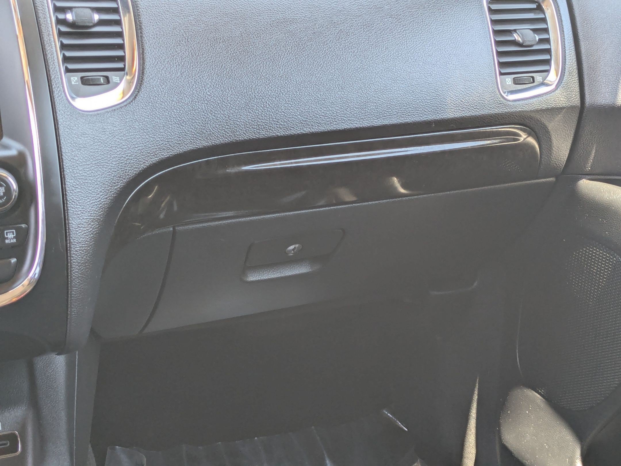 Used 2014 Black Dodge Limited image 31
