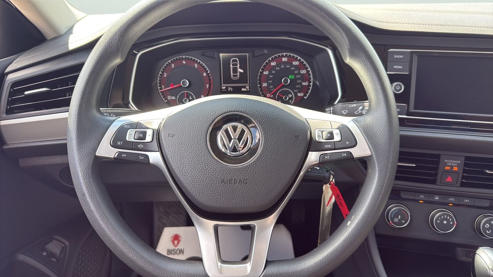 Used 2021  Volkswagen 1.4T SE image 14