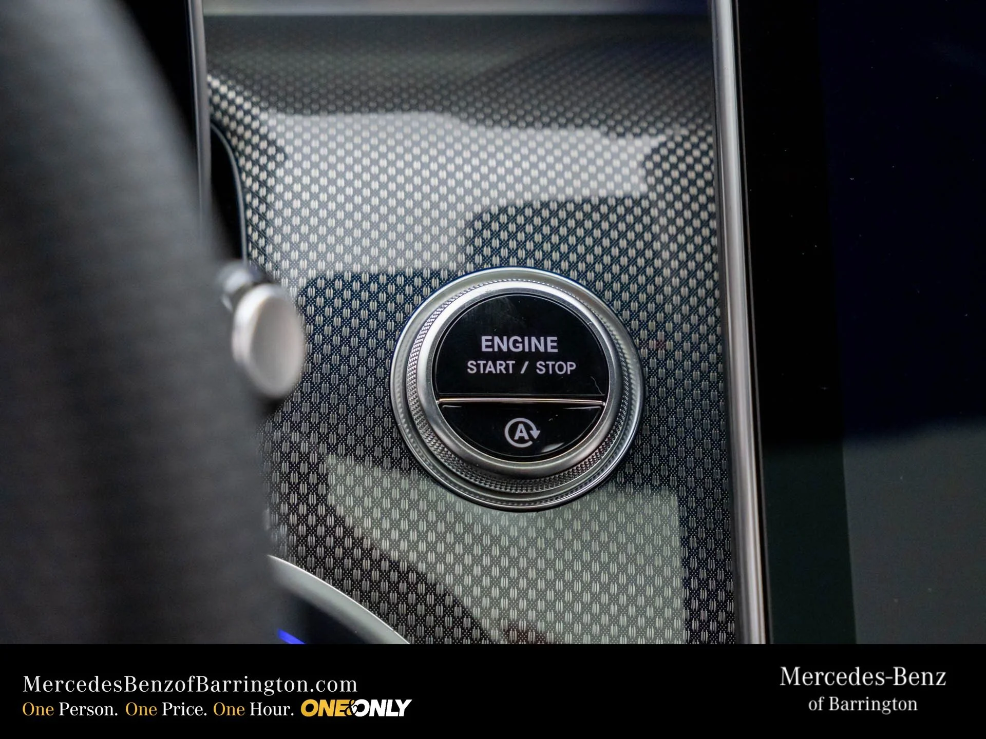 New 2026 Silver Mercedes-Benz GLC 300 image 24