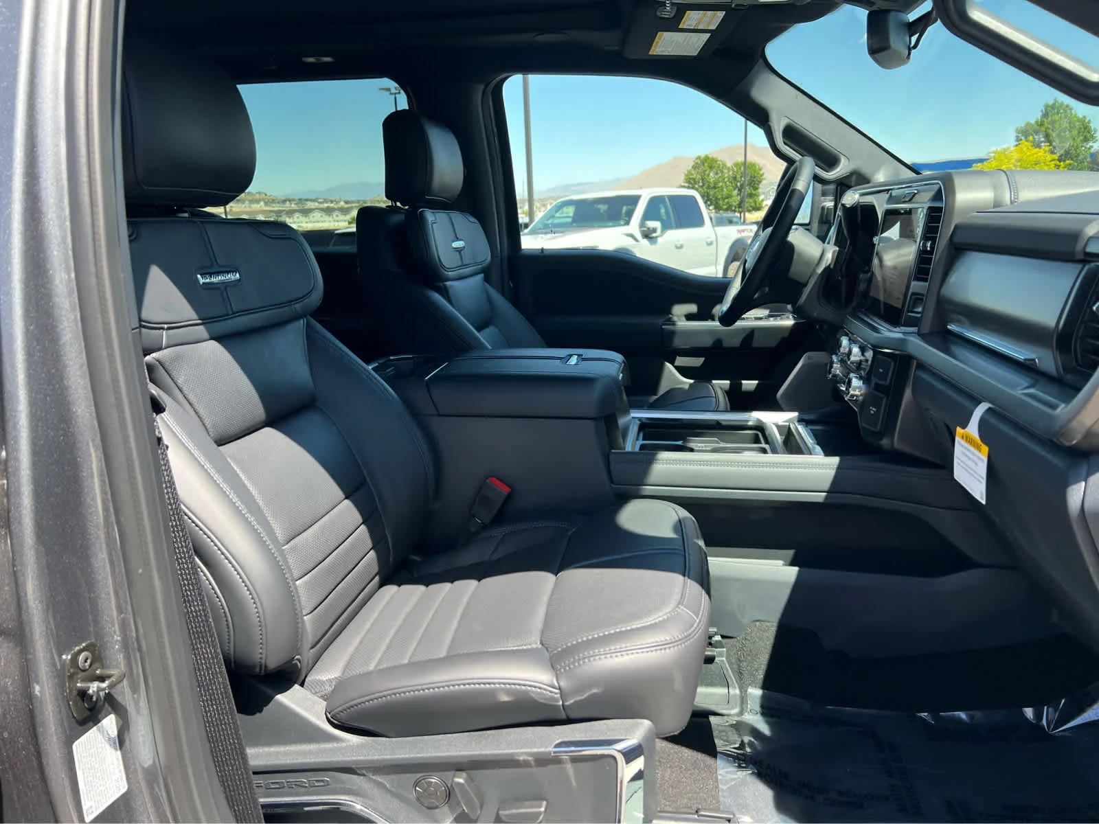 New 2026 Carbonized Gray Metallic Ford F-350® Platinum® image 17