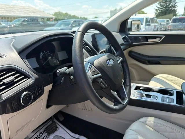 Used 2023 White Metallic Ford Titanium image 61