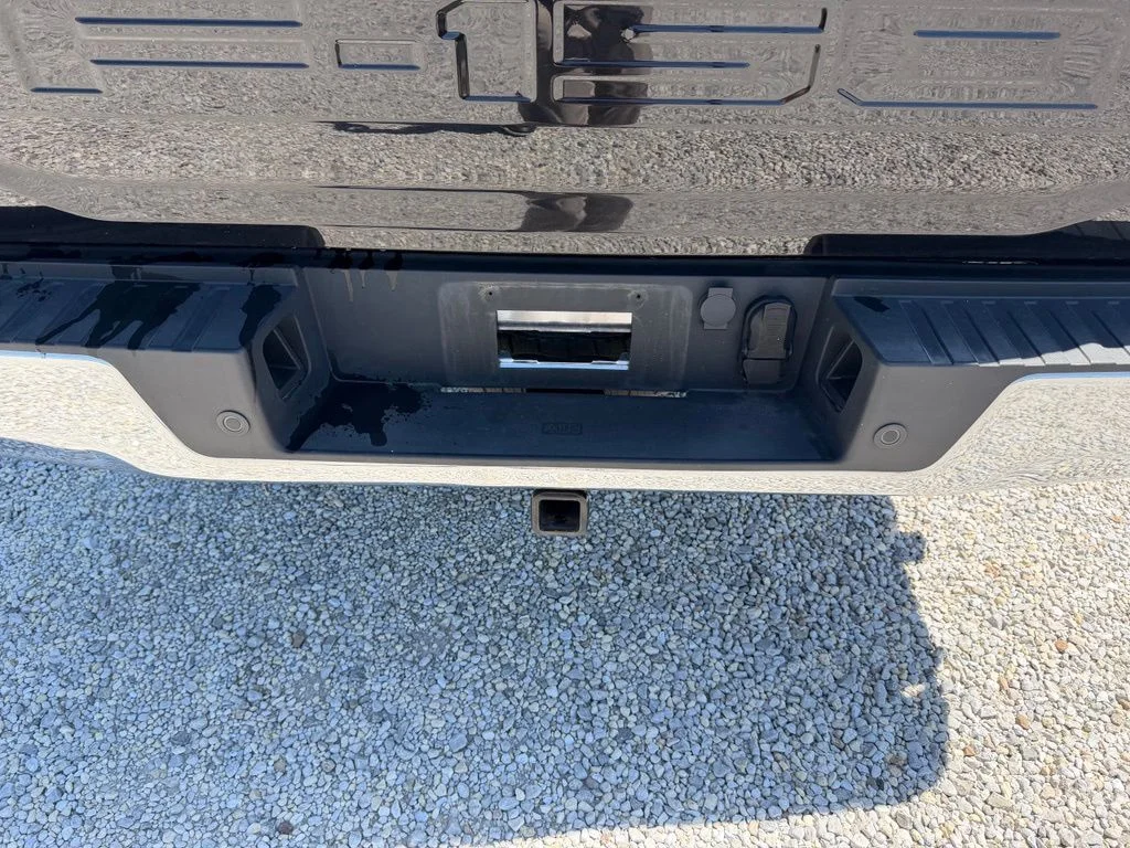 Used 2025 Black Ford XLT image 12
