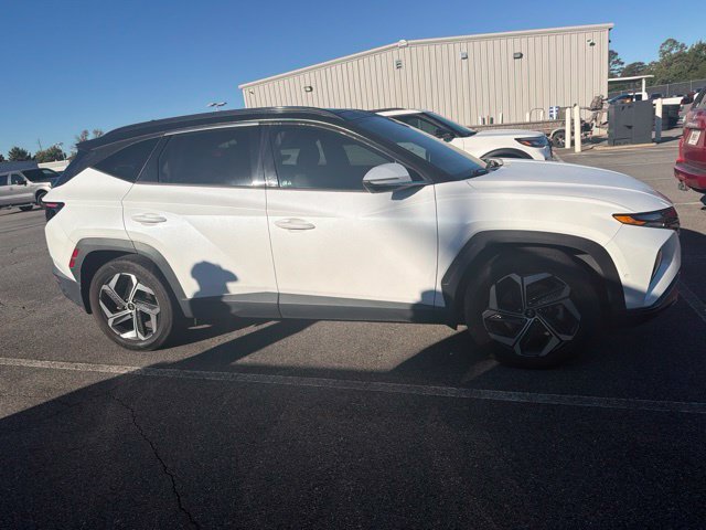 Used 2022 White Hyundai Limited image 2