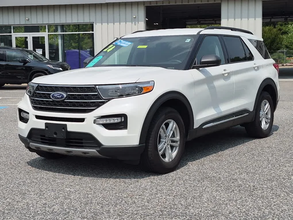 2024 Ford Explorer XLT