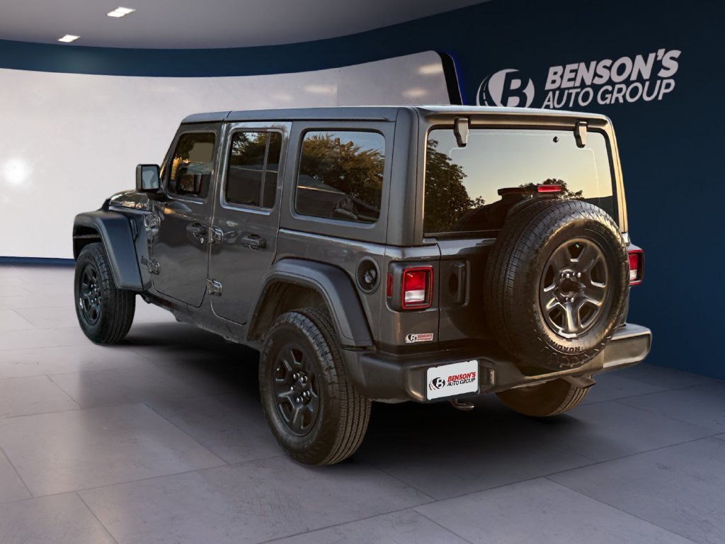 Used 2025 Gray Jeep Sport image 3