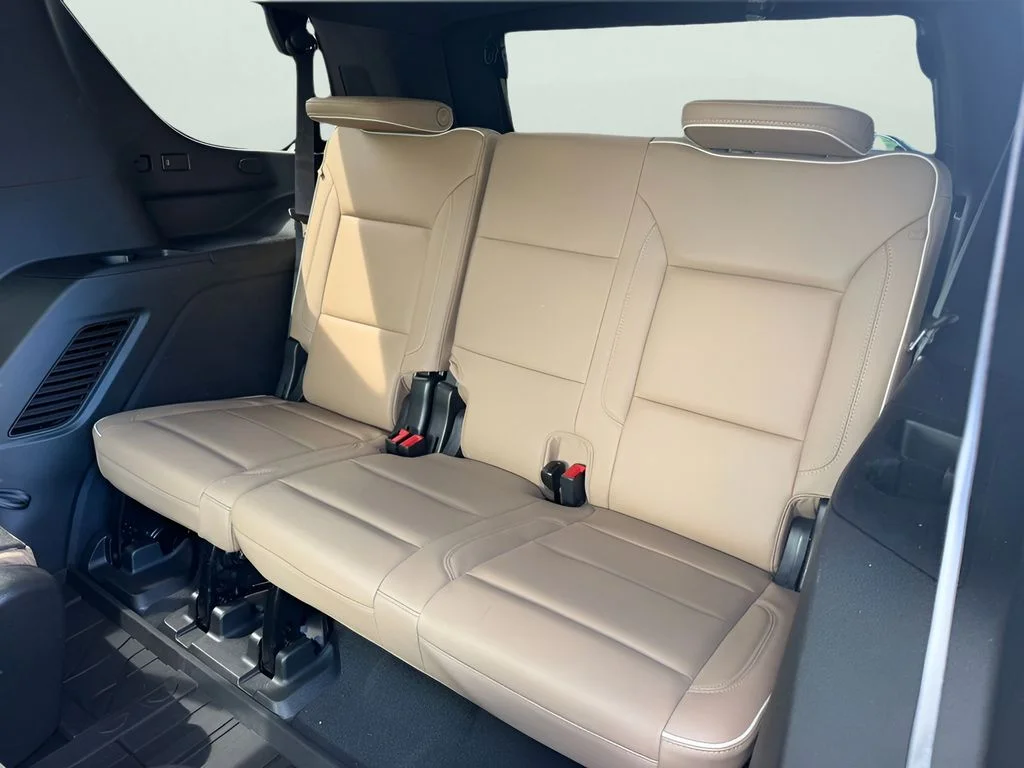 Used 2023 Iridescent Pearl Tricoat Chevrolet Premier image 13