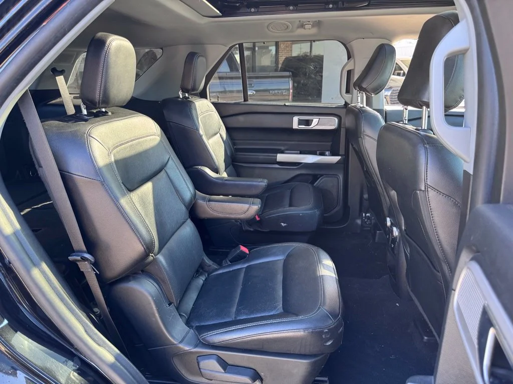 Used 2021 Black Ford Limited image 21