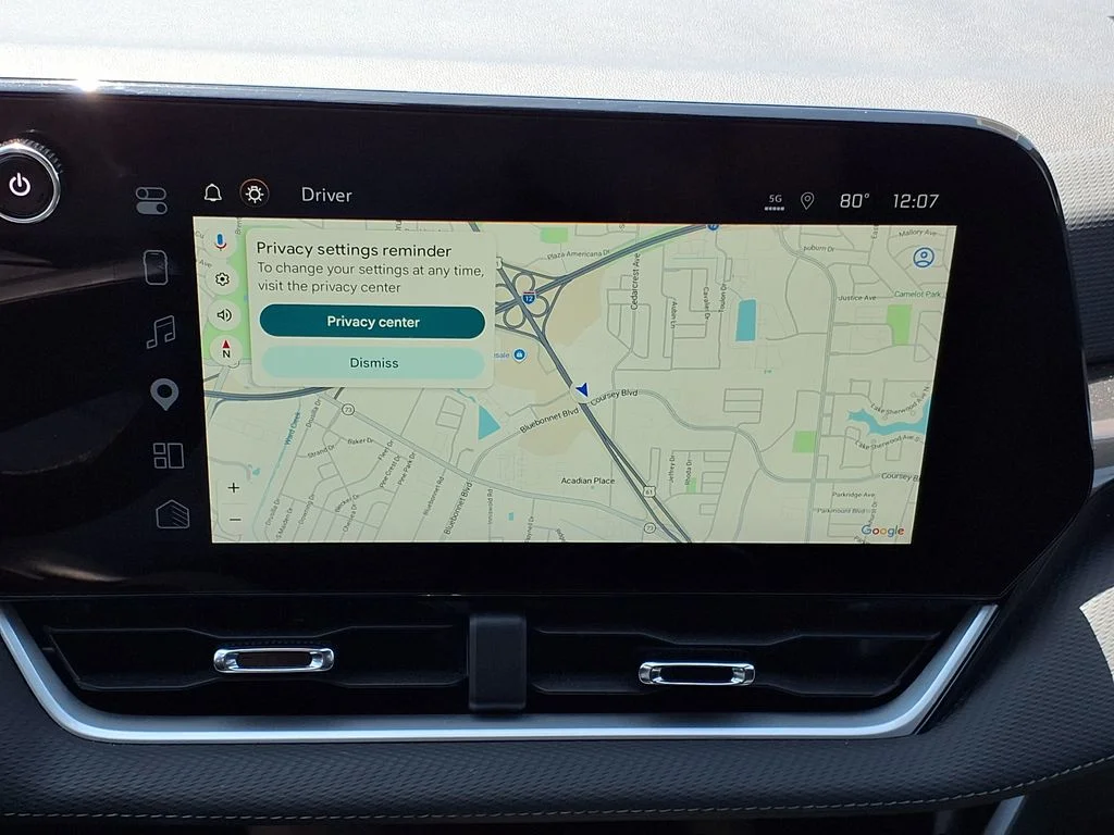 Used 2025 Gray Chevrolet LT image 32