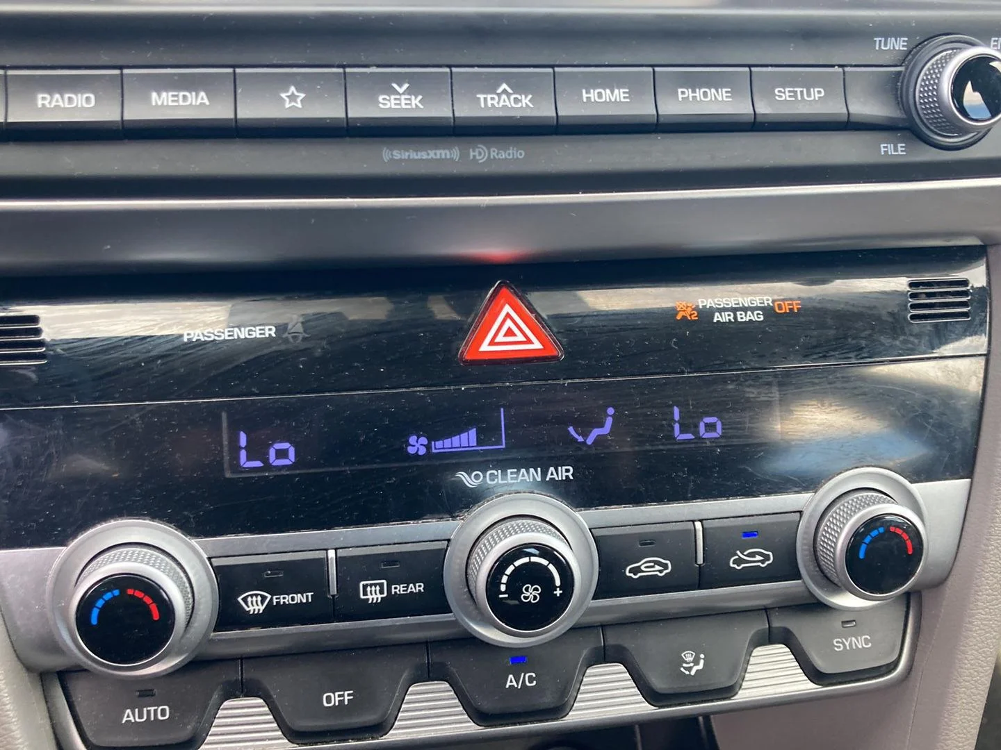 Used 2020 Calypso Red Hyundai Value Edition image 17