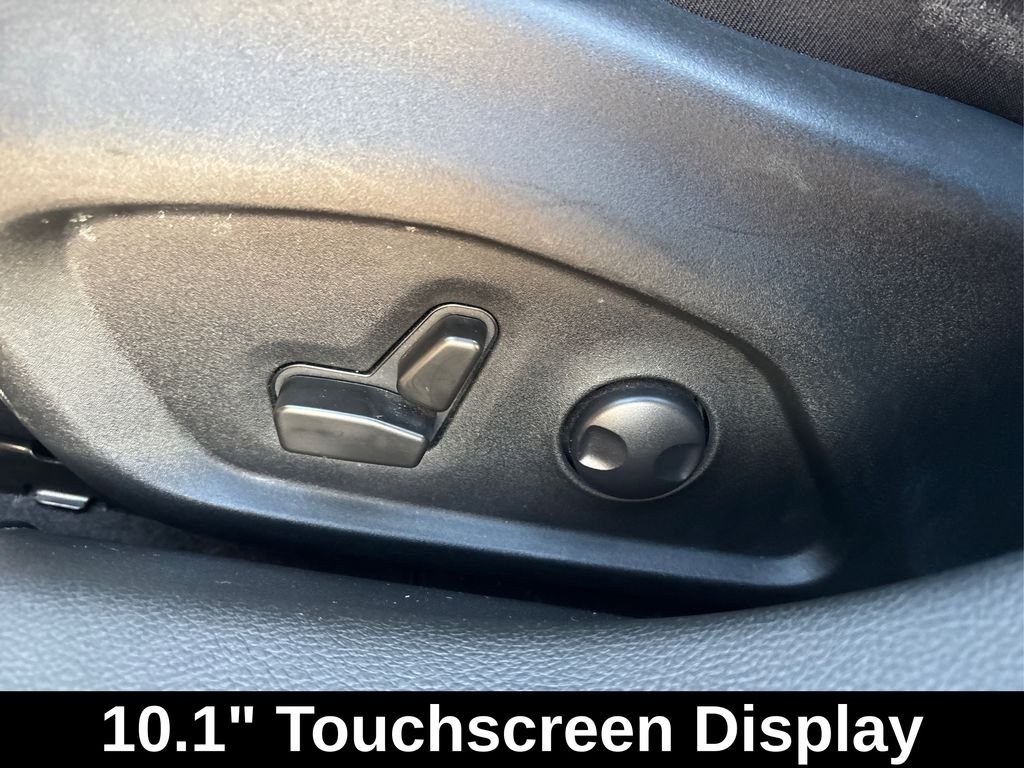 Used 2022 Silver Jeep High Altitude image 41