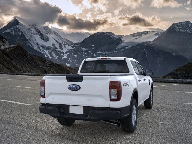 New 2025 Oxford White Ford XL image 8
