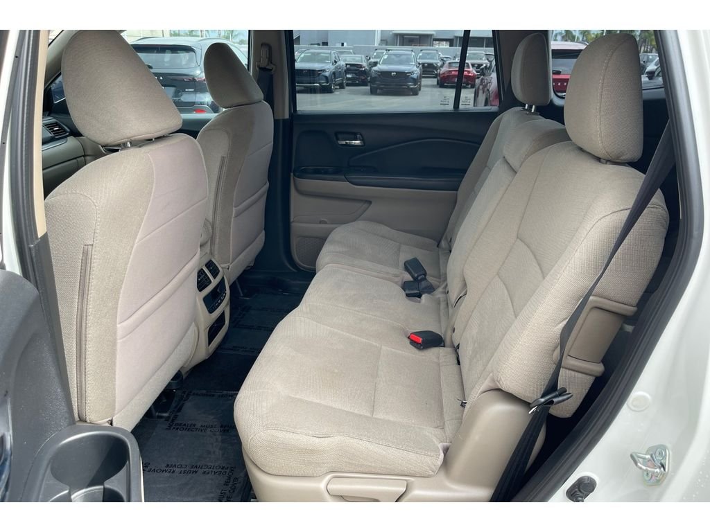 Certified Used 2018 White Diamond Pearl Honda EX image 14