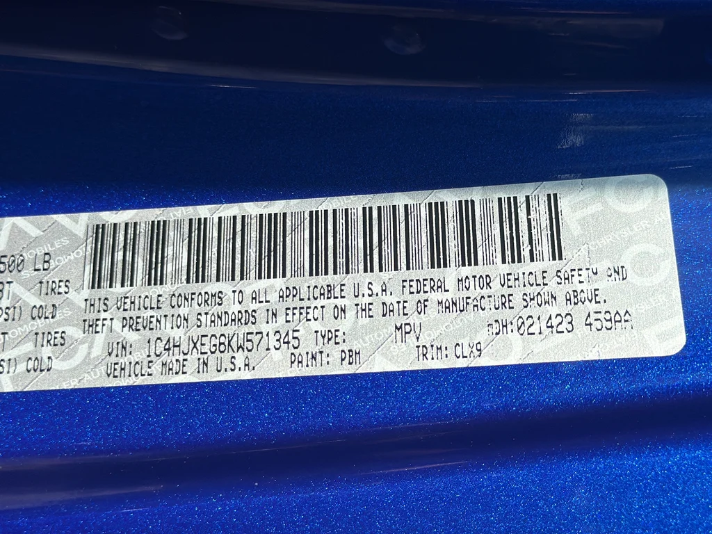 Used 2019 Blue Jeep Unlimited Sahara image 33