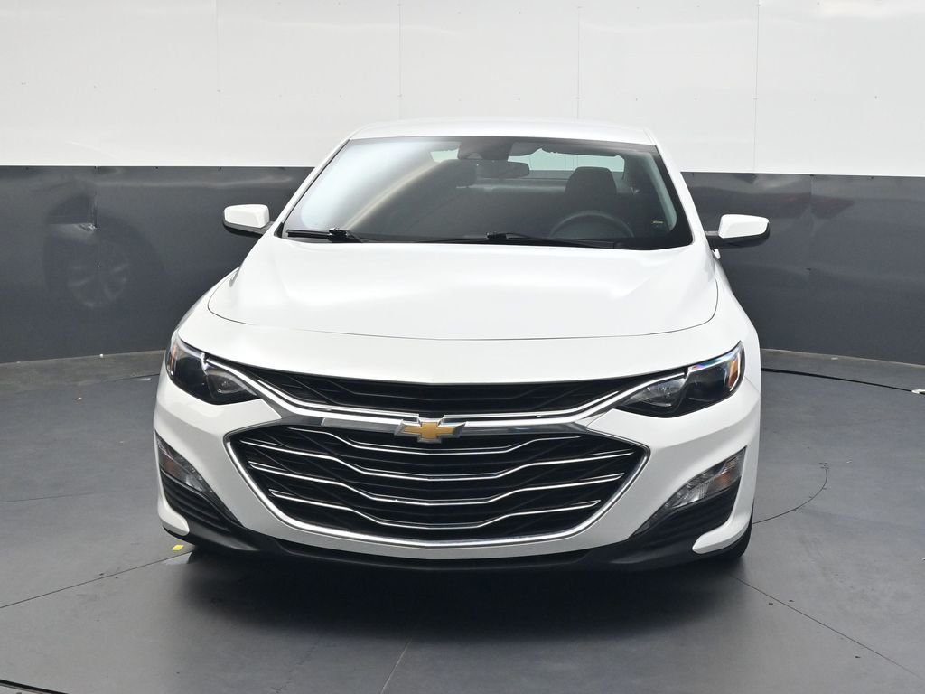 Used 2023 White Chevrolet LT image 12