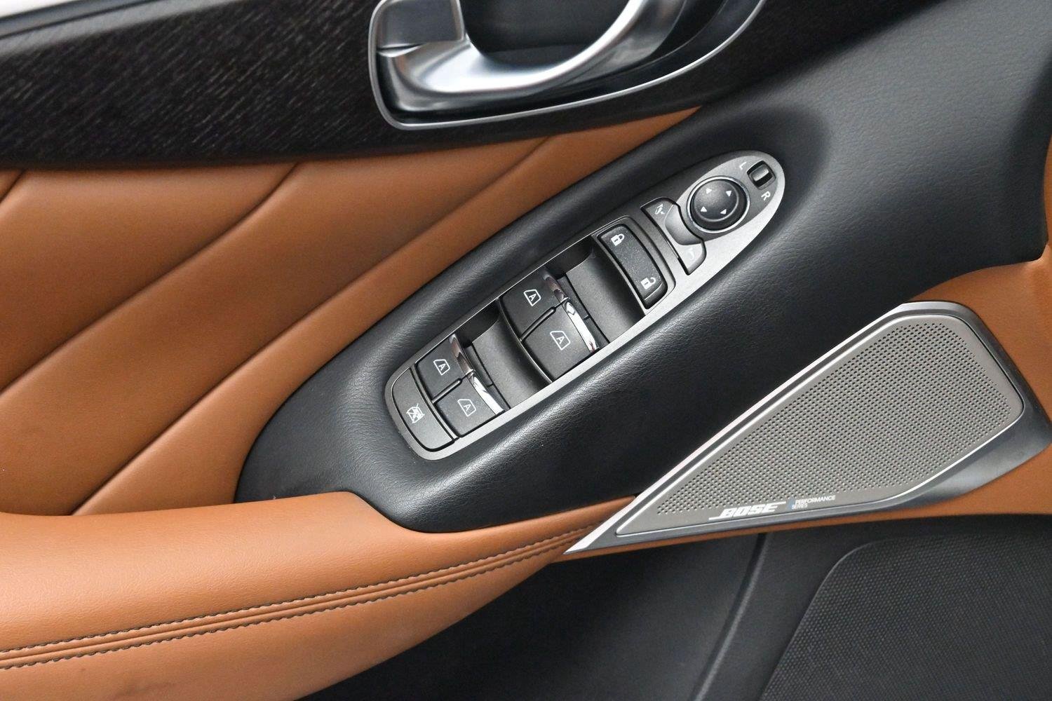 Used 2023 Black Obsidian INFINITI SENSORY image 11