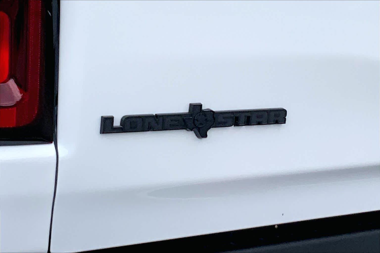 New 2026 Bright White Clear-Coat Exterior Paint RAM Lone Star image 14
