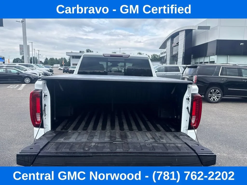 Used 2024 Summit White GMC SLT image 12
