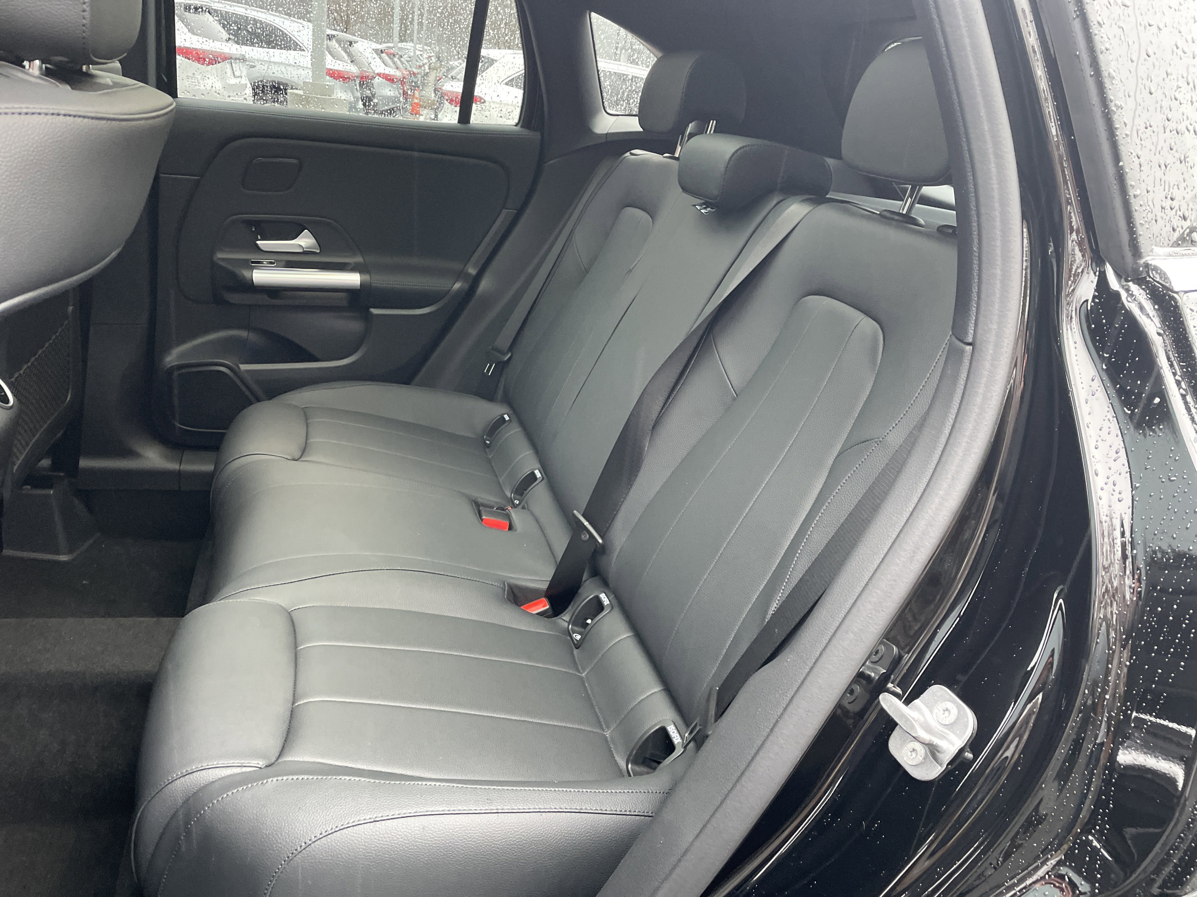 New 2026 Night Black Mercedes-Benz GLA 250 SUV image 36