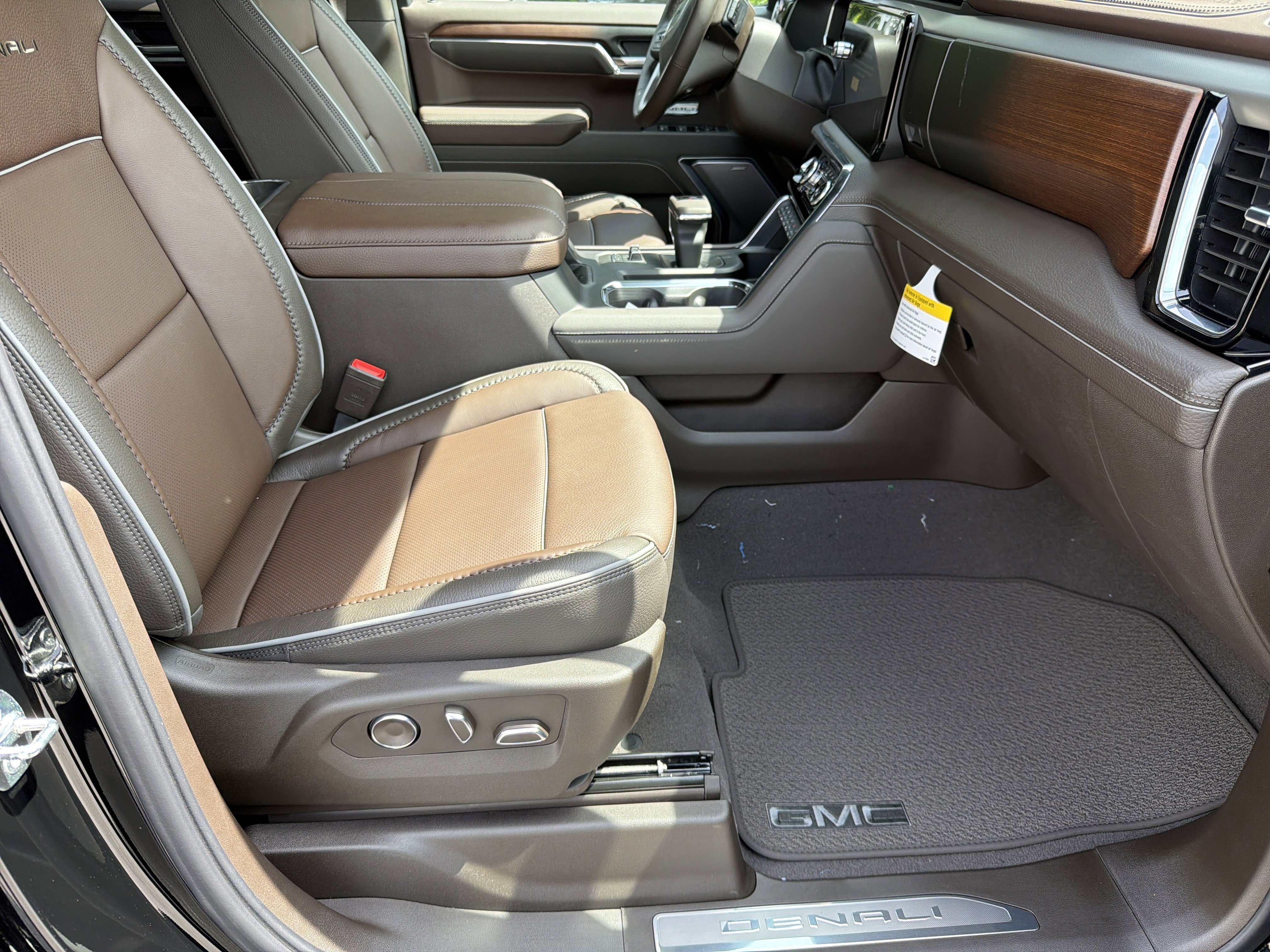 2026 GMC Sierra 1500 Denali - Photo 13