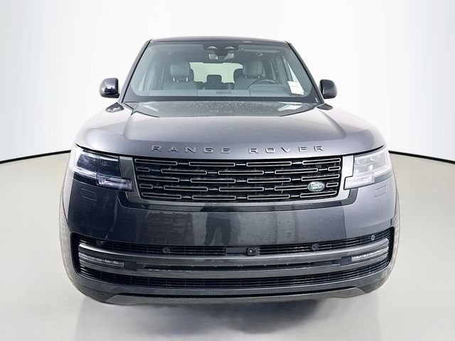 New 2026 Carpathian Grey Land Rover SE image 2