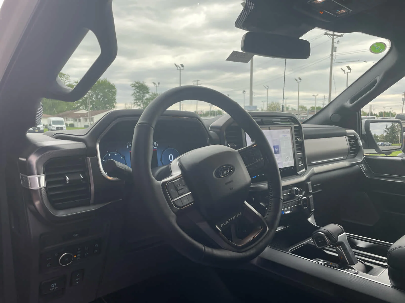 New 2026 Star White Metallic Tri-Coat Ford Platinum® image 13
