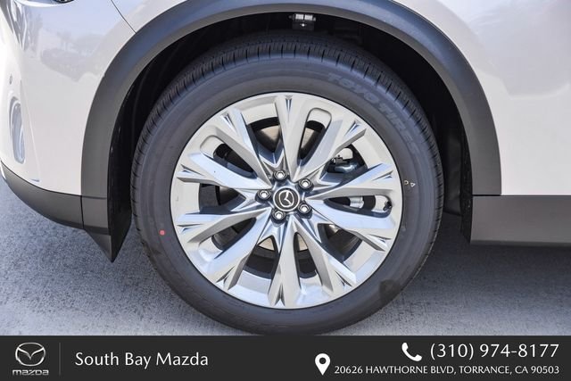 New 2026 Platinum Quartz Metallic Mazda 3.3 Turbo Premium Plus AWD image 11
