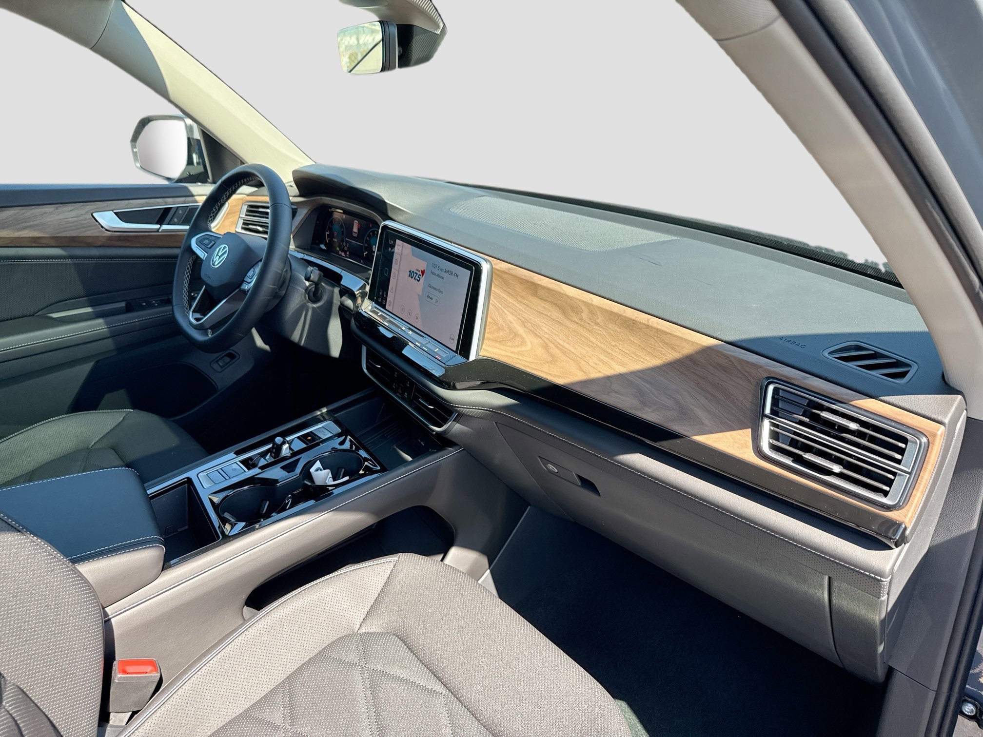 2026 Volkswagen Atlas SE w/Tech - Photo 26